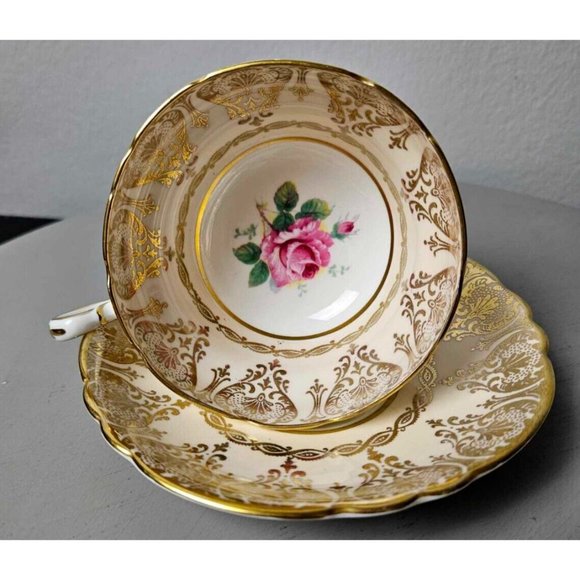 Paragon Tea cup and Saucer by appointment of her royal majesty, rose gold, 1940s - Picture 1 of 9